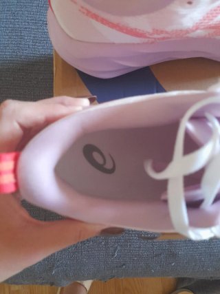 Zapatillas Asics Novablast 5 talla 38