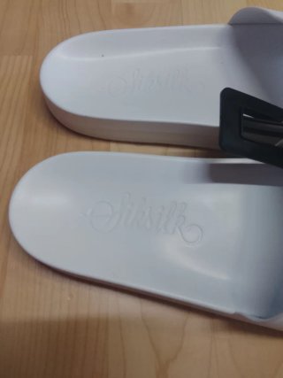 Chanclas SikSilk Blancas