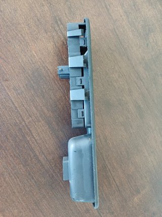 Mando Elevalunas Dcho Peugeot 307