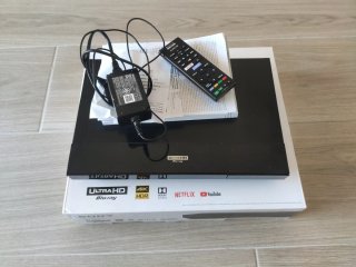 Reproductor Blu-ray 4K UHD Sony UBP-X700