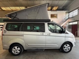 Ford Tourneo Custom 2.0 TDCI L1 Titanium 96 kW (130 CV)