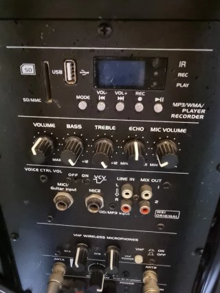 Cassa amplificata Ibiza Sound portatile funzionant