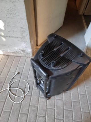 Cassa amplificata Ibiza Sound portatile funzionant
