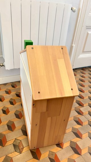 Casita de muñecas / Estantería madera Ikea
