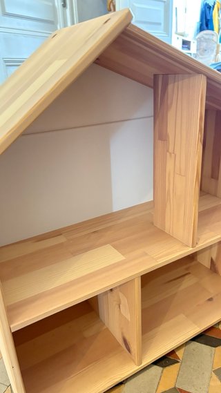 Casita de muñecas / Estantería madera Ikea
