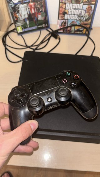 Pley 4 slime, con dos juegos y el mando