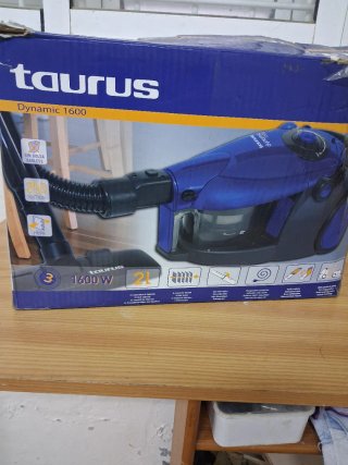 Aspiradora Taurus Azul