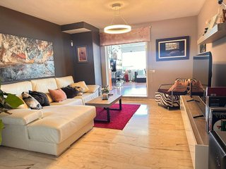 Ático en venta en Zona el Higuerón en Benalmádena