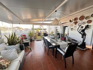 Ático en venta en Zona el Higuerón en Benalmádena