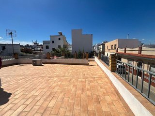 Casa adosada en venta en Valencina de la Concepción