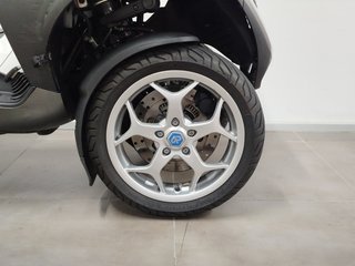 Piaggio MP3 500 LT HPE