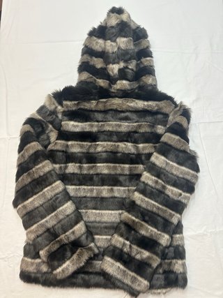 Abrigo Zara Pelo Sintético con Capucha