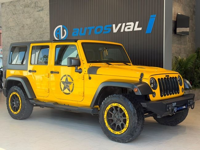Jeep Wrangler Sahara - foto 1
