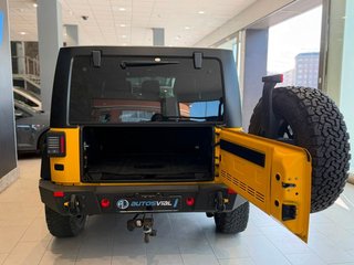 Jeep Wrangler Sahara