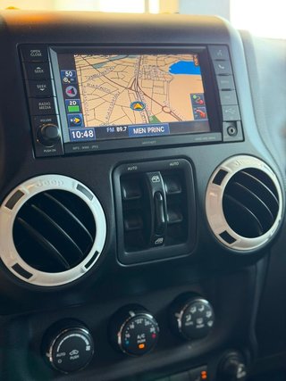 Jeep Wrangler Sahara