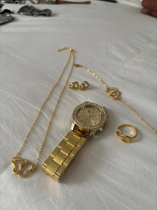 Reloj dorado mujer con pulsera y pendientes