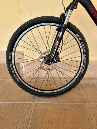 Bicicleta se montaña Trek 4500 Disco Talla M - 18”