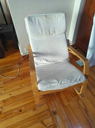 Silla Mecedora Madera y Tela Blanca