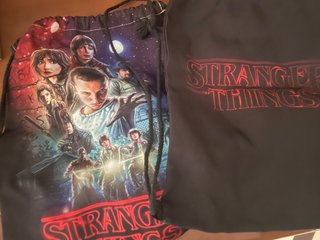 2 Mochilas Stranger Things