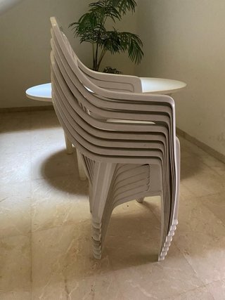 Mesa grande exterior con 8 sillas