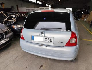 232258 8200071414 piloto tras der renault clio 1.2
