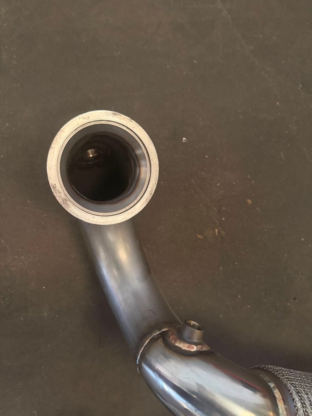 Downpipe Golf 8R