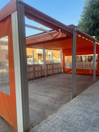 Pérgola para terraza de bar