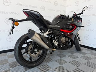QJMOTOR SRK 125 R 2025 · 2.130 km