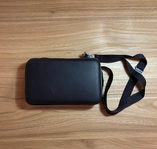 Nuovo Nintendo 2DS XL Edizione Pokéball + caricatore