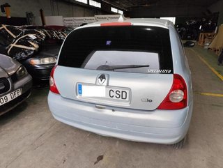 Renault 232255 piloto trasero 89023922 clio 1.2 mt