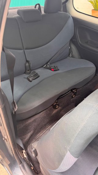 Toyota Yaris 2006
