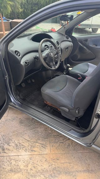 Toyota Yaris 2006
