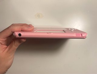 Nintendo 2DS Rosa con cargador y lápiz