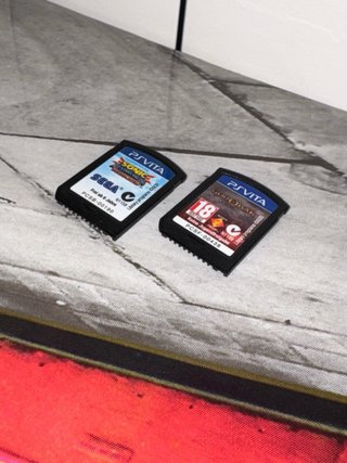 Sony PS Vita 1000 OLED + SD2Vita 128GB