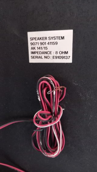 Altavoces Philips 3 vías negros