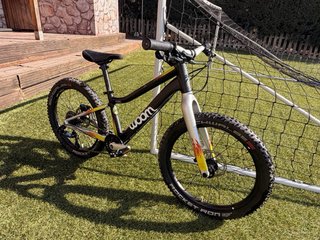 WOOM OFF 4 20” – IMPECABLE – KIT DYEDBRO – MUY CUI