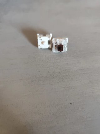 Teclado GK61 Blanco Switches marrones