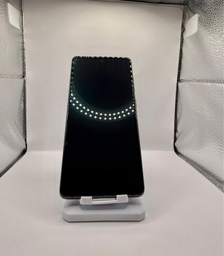 Samsung Galaxy S20 FE 4G + Accesorios