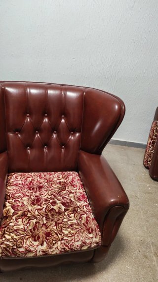 Sillón orejero vintage marrón
