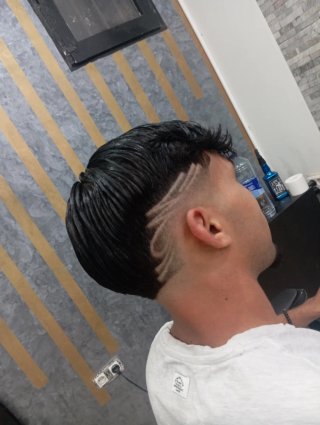 Barbero busco trabajo