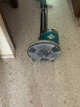 Pulidora de suelo profesional