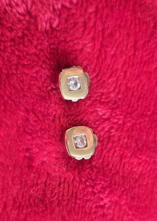 Conjunto Colgante y Pendientes Oro 18k
