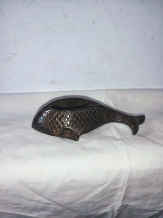 Cenicero Vaciabolsillos Pez Bronce Antiguo Suerte