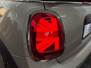 MINI Cooper Cabrio 2021