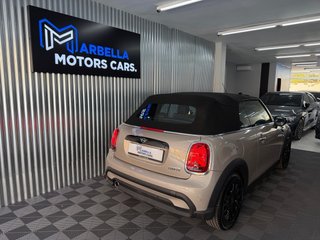 MINI Cooper Cabrio 2021