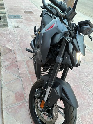 Zontes U125 Negra Moto Naked