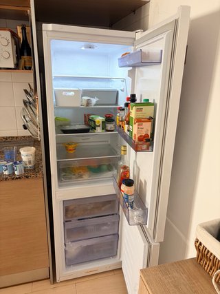 Nevera Beko Combi,180x60