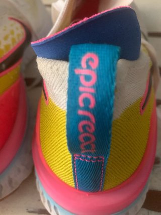 Zapatillas Nike Mujer Blancas/Rosa/Amarillas
