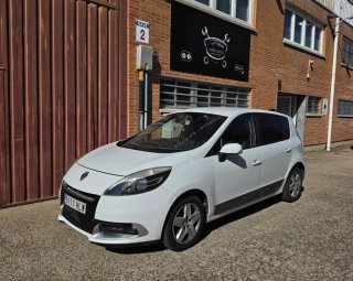 Renault Scenic 2012