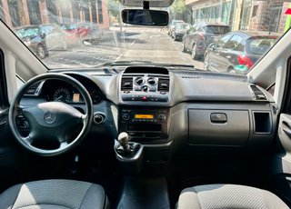 Mercedes-Benz Vito Exclusive Larga 163CV 8 Plazas